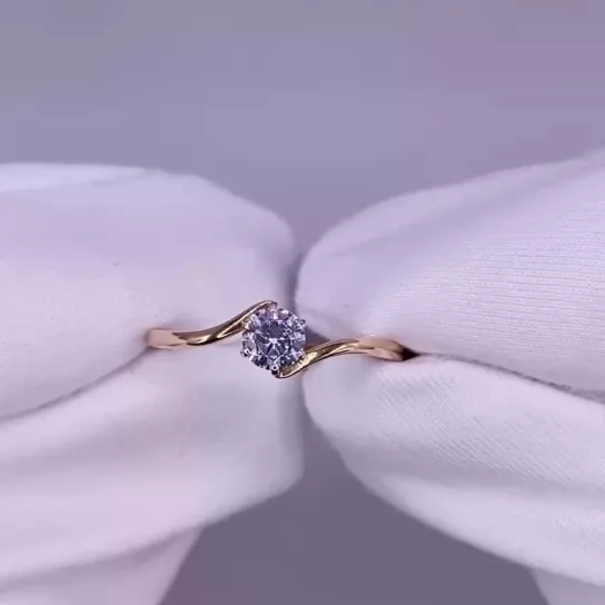 Золотое кольцо 585, женское, с фианитом, размер 17