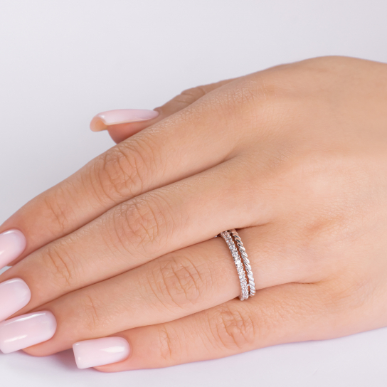 Серебряное кольцо 925, женское, с фианитом, размер 15.5